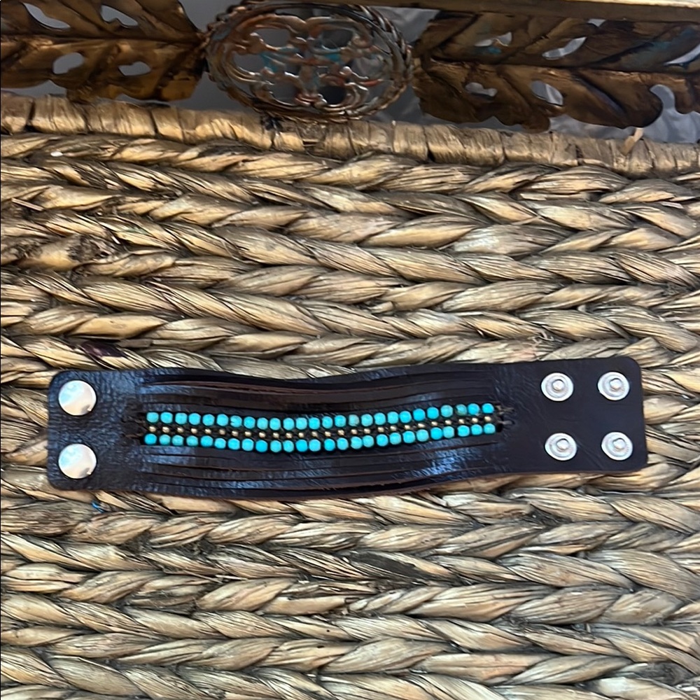 Brown Leather Bracelet with Turquoise Beads.